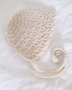 Accessories: Fleur Bonnet