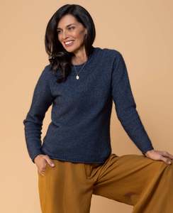 Womens Jumpers: Rutland Possum Merino Raglan Crew