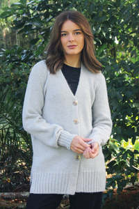 Alpaca: Plain Alpaca Wool Cardigan