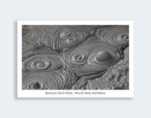 Rotorua: 528 - Post Art Postcard - Boiling Mud Pool