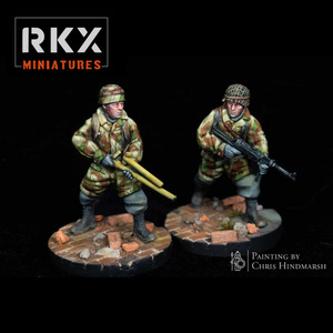 German Infantry: Fallschirmjäger with Flamethrower