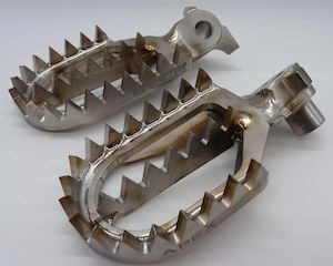 Yamaha YZ125/250/450F 2099-23 Edge Titanium Footpegs