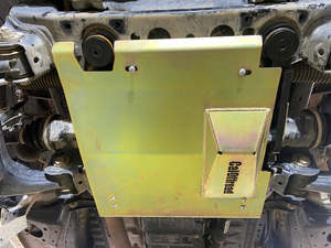 4x4 Protection: Toyota Hilux (2005-2021) KUN GUN High Tensile Steel Bash Plate - Sump Guard