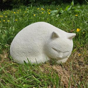 Products: Concrete Cat Garden Ornament - Precast Concrete