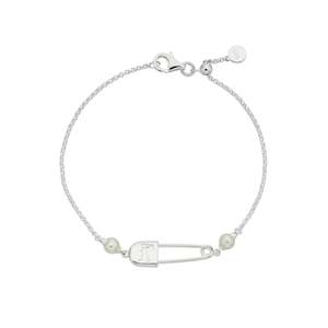 Karen Walker | Runaway | Saftey Pin | Fresh Water Pearl Bracelet | 19cm