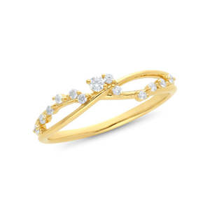 9k Yellow Gold Cross-Over Diamond Ring