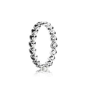 Pandora Band Of Hearts Ring