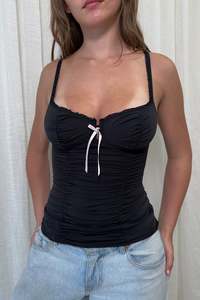 #60 Victoria's Secret Ruched Camisole Tank Black | c. 172 | Size 8