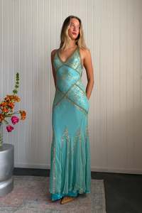 #160 Silk Niteline Gown Blue | c. 208 | Size 8