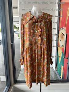 Twenty Seven Names, Dress, 14