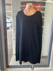 Lela Jacobs, Top , L