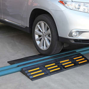 Rubber Hose Ramp - Medium