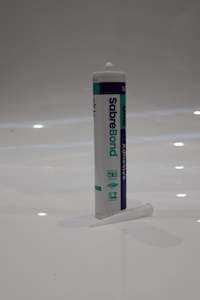 SabreBond SMP60 Black 290ml