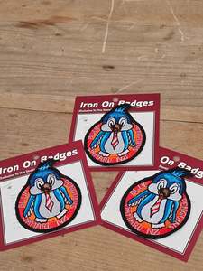 Kitsch Oamaru Cloth Badge with Penguin