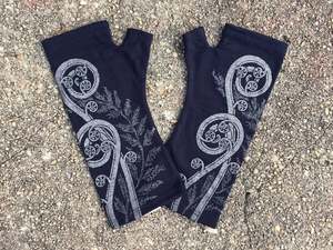 Crown & Feather Fingerless Merino Gloves - Koru - 2 colours available