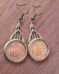 Co ornate two cent earrings