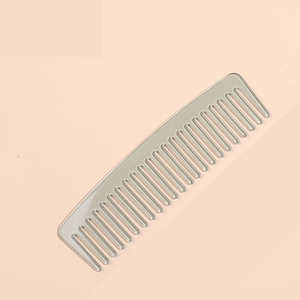 Products: Plant-based cellulose acetate comb