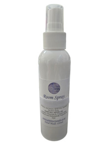 Pretty Smells: Pink Daisies & Goji Berries Room Spray