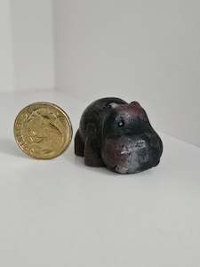 Hippo - Garnet & Astrophyllite