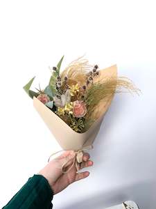Dried Florals: Mini Dried Bouquet