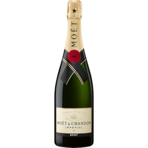 Champagne Wine: Moet Chandon Champagne