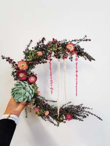 Dried Florals: Mini Crescent Moon Wreath