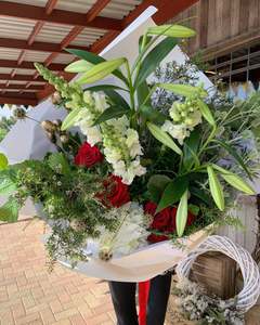 Posies: Christmas Bouquet
