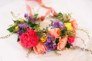 Floral Accessories: Abundant Flower Crown