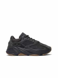 Yeezy 700: adidas Yeezy Boost 700 Utility Black (2019/2023)