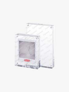 Collectibles: Supreme Acrylic Photo Frame (Set of 2)