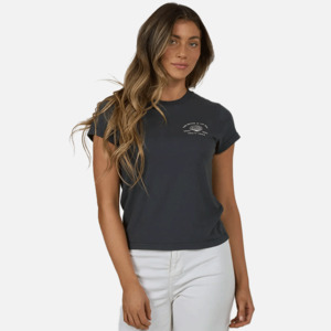 Salty Crew: Salty Crew Sunrise Shell Modern Tee - Charcoal