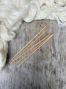 Knitting Needles: Double Pointed Bamboo Knitting needles Clover