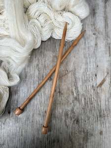 Knitting Needles: Single point straight knitting needles bamboo Chiaogoo