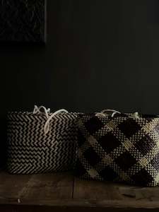 Kiriana Oconnell: Medium Kete whakairo - Aramoana or Tartan