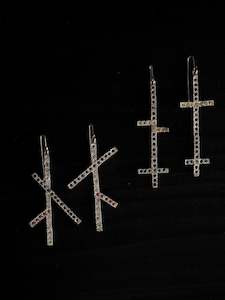 Line earrings I, II