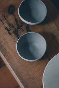 Takayuki Watanabe: Grey bowls