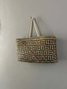 Frontpage: Kirituna (Eel Skin - Tough and resilient - brown and natural)