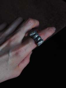 Frontpage: Collection 5 - Ring.4
