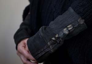 Green suede gloves w silk lining
