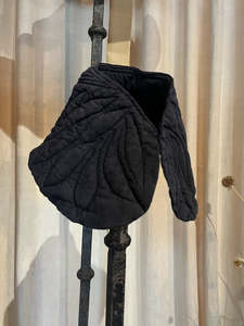 Dark purple quilted collar