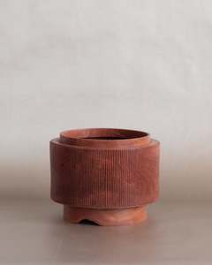 Sculpture: Vase - Distorted V10