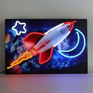 Nostalgia Signs: Rocket Ship Junior Neon Sign - NEN-500