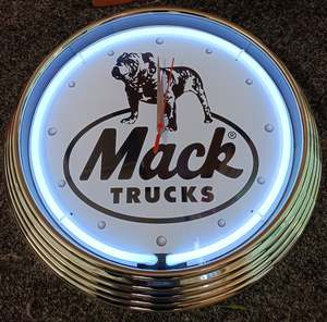 Truck Agriculture Clocks: Mack Truck - NENC-155