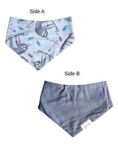 Reversible Bib - Sloth/Grey