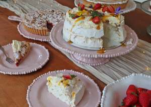 Punnet Catering: Punnet Pavlova