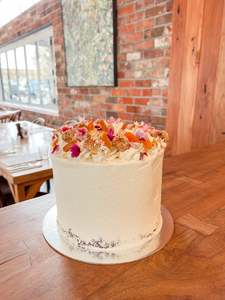Cakes: Classic Carrot cake