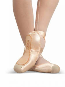 Accessories: Capezio Suede Pointe Shoe Cover SC1