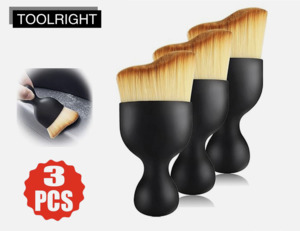 Trade Me Motors: 3-Piece Car Interior Detailing Brush Set