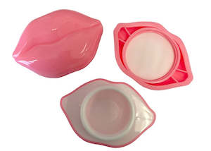 Make It: Lip Balm / Gloss container / luscious Lips