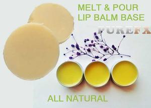 Lip Balm Base ( melt and pour )